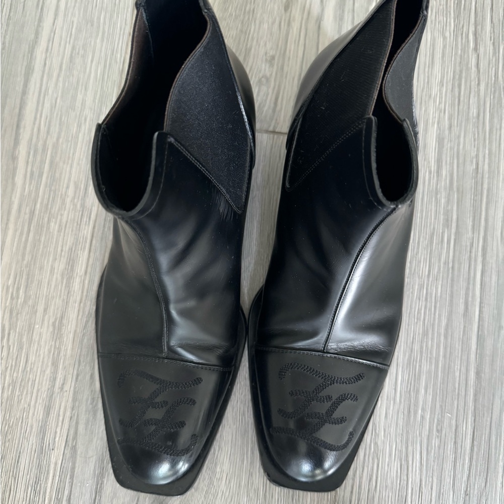 FENDI Black Boots size Men’s 7, maybe runs a bit big
